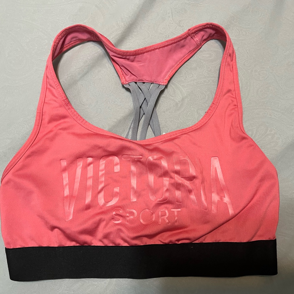 Victoria’s secret sports bra size small